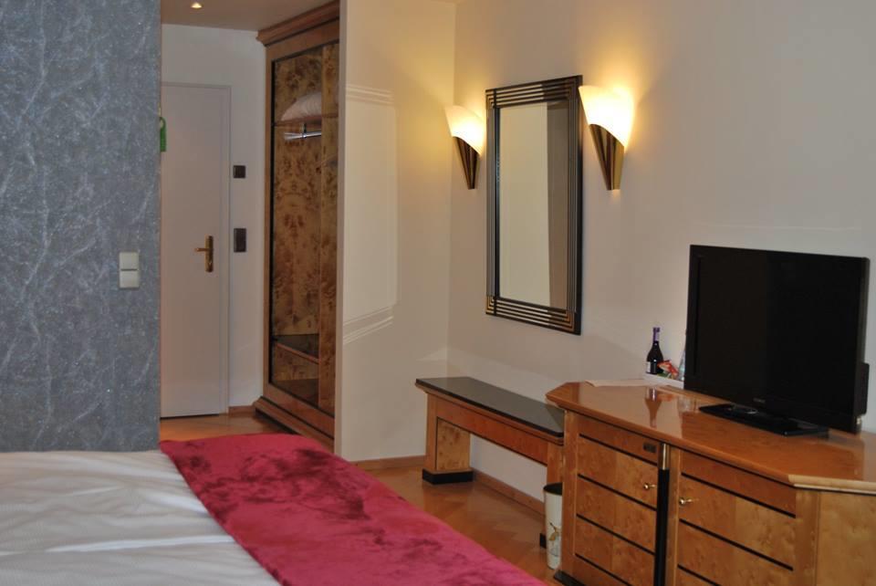 Hotel Waldhorn Weingarten  Dış mekan fotoğraf