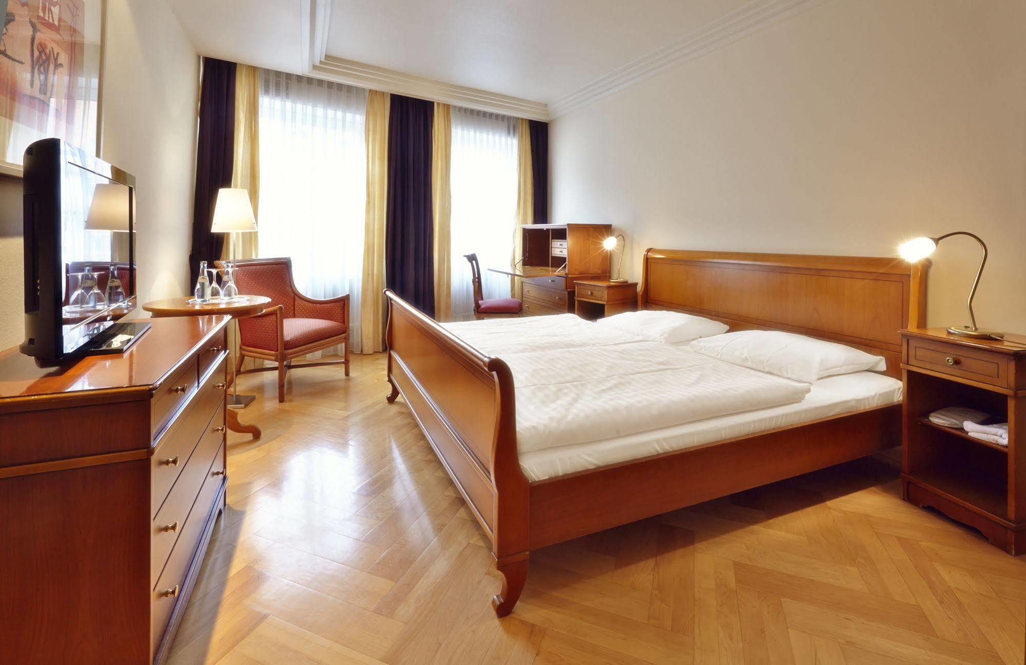 Hotel Waldhorn Weingarten  Dış mekan fotoğraf