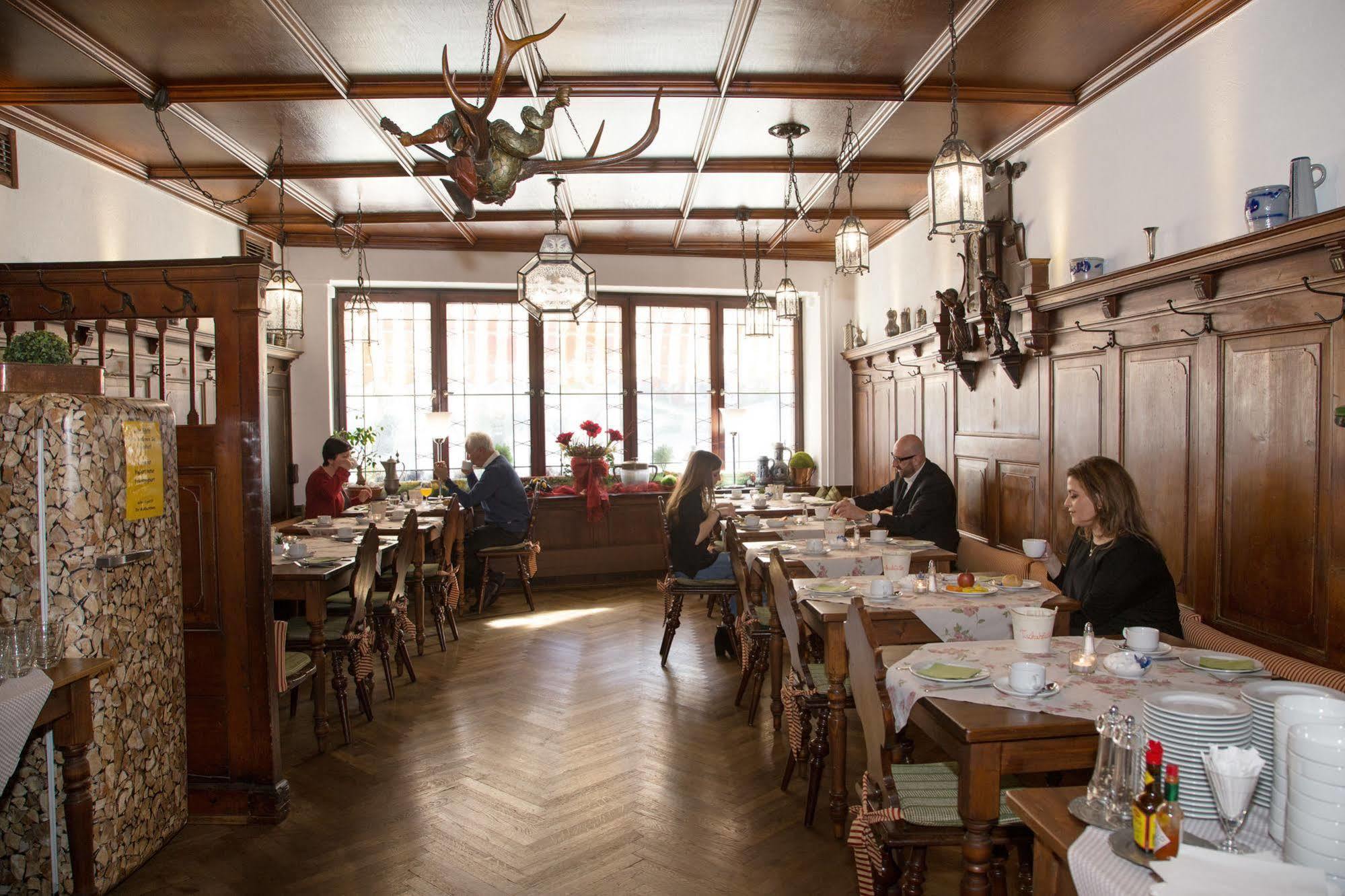 Hotel Waldhorn Weingarten  Dış mekan fotoğraf